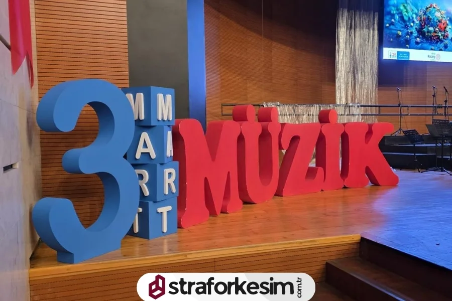 Tiyatro ve Konuşmalar için Sahne Strafor Dekorlarımız